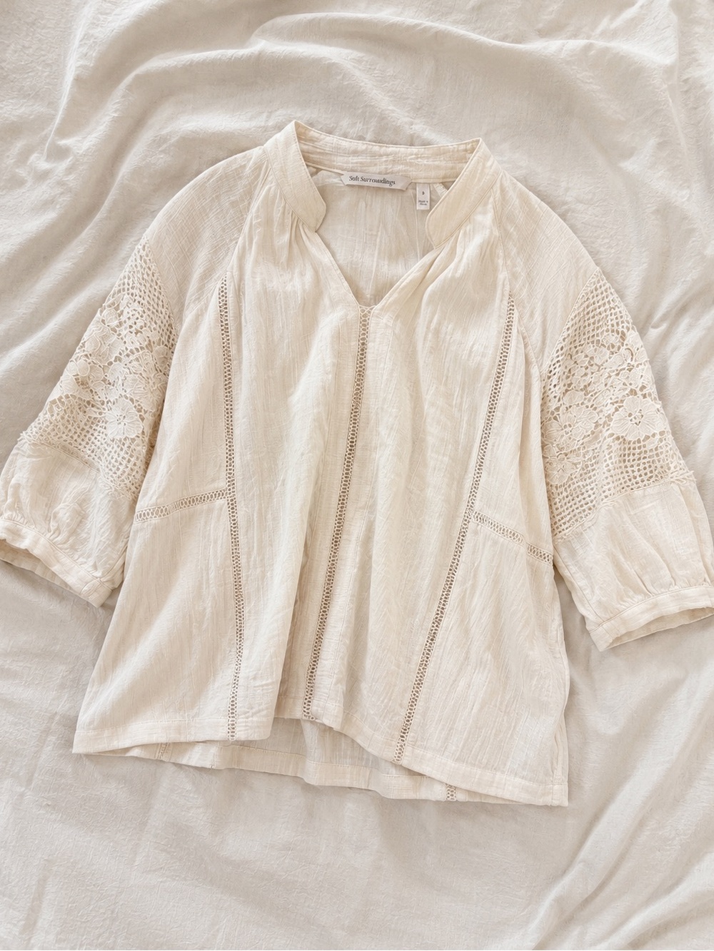 Soft Surroundings Magnolia Gauze Cotton Tunic Blouse Lace Sleeve Cream NWT Small